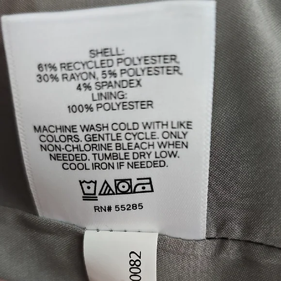 Express sz M gray plaid button-up vest - Picture 11 of 13